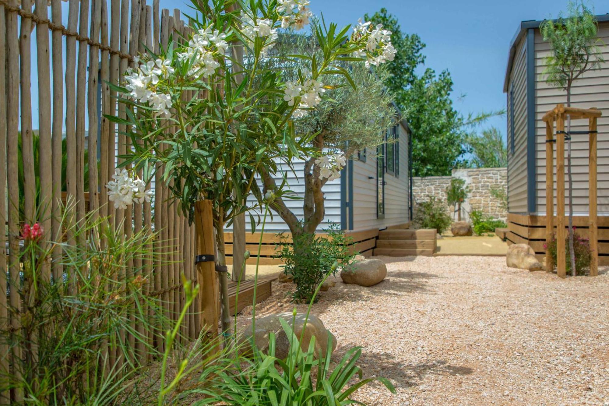Camping Les Jardins D Agathe Le Grau-dʼAgde Exterior foto